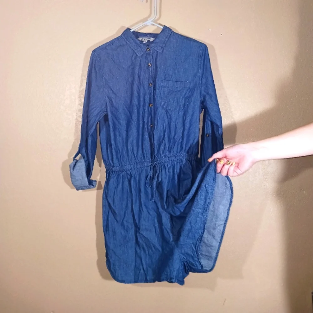 Denim Romper - Picture 3 of 4
